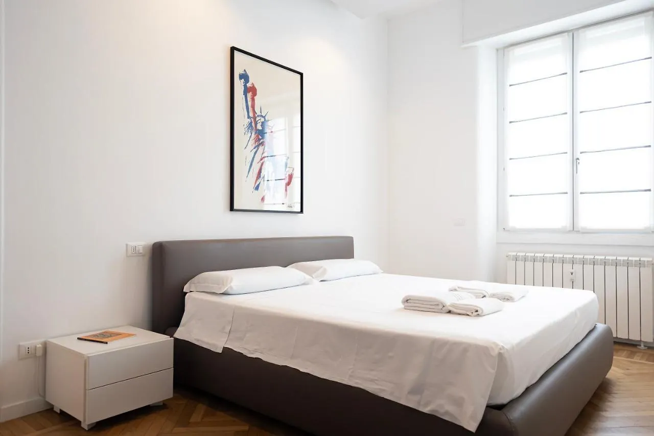 Ferienwohnung Elegante Bilocale In De Angeli - Piazzale Siena Mailand 0*,