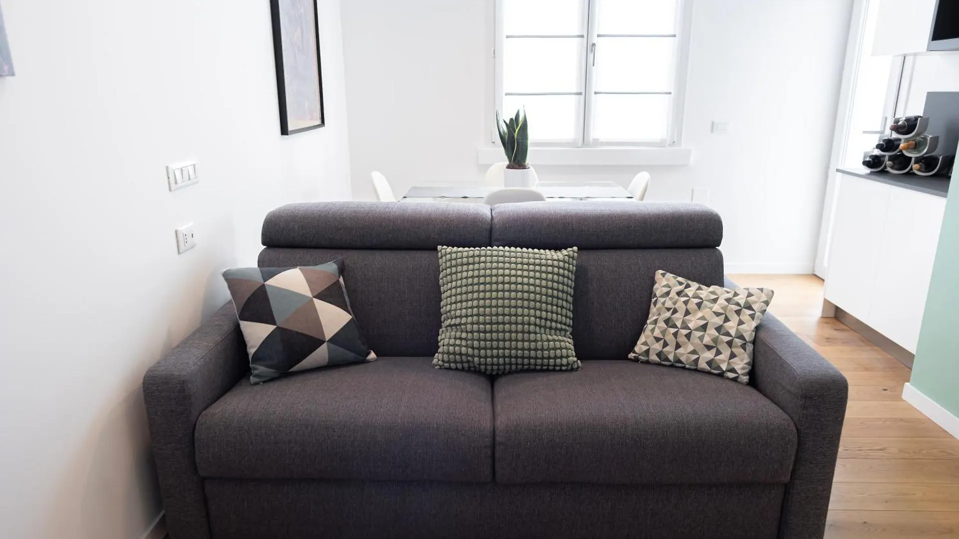 Apartment Ferienwohnung Elegante Bilocale In De Angeli - Piazzale Siena Mailand Italien